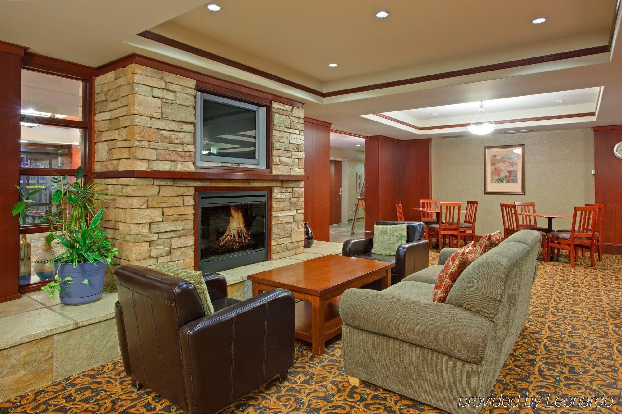 Holiday Inn Express Hotel & Suites Sherwood Park-Edmonton Area By Ihg İç mekan fotoğraf