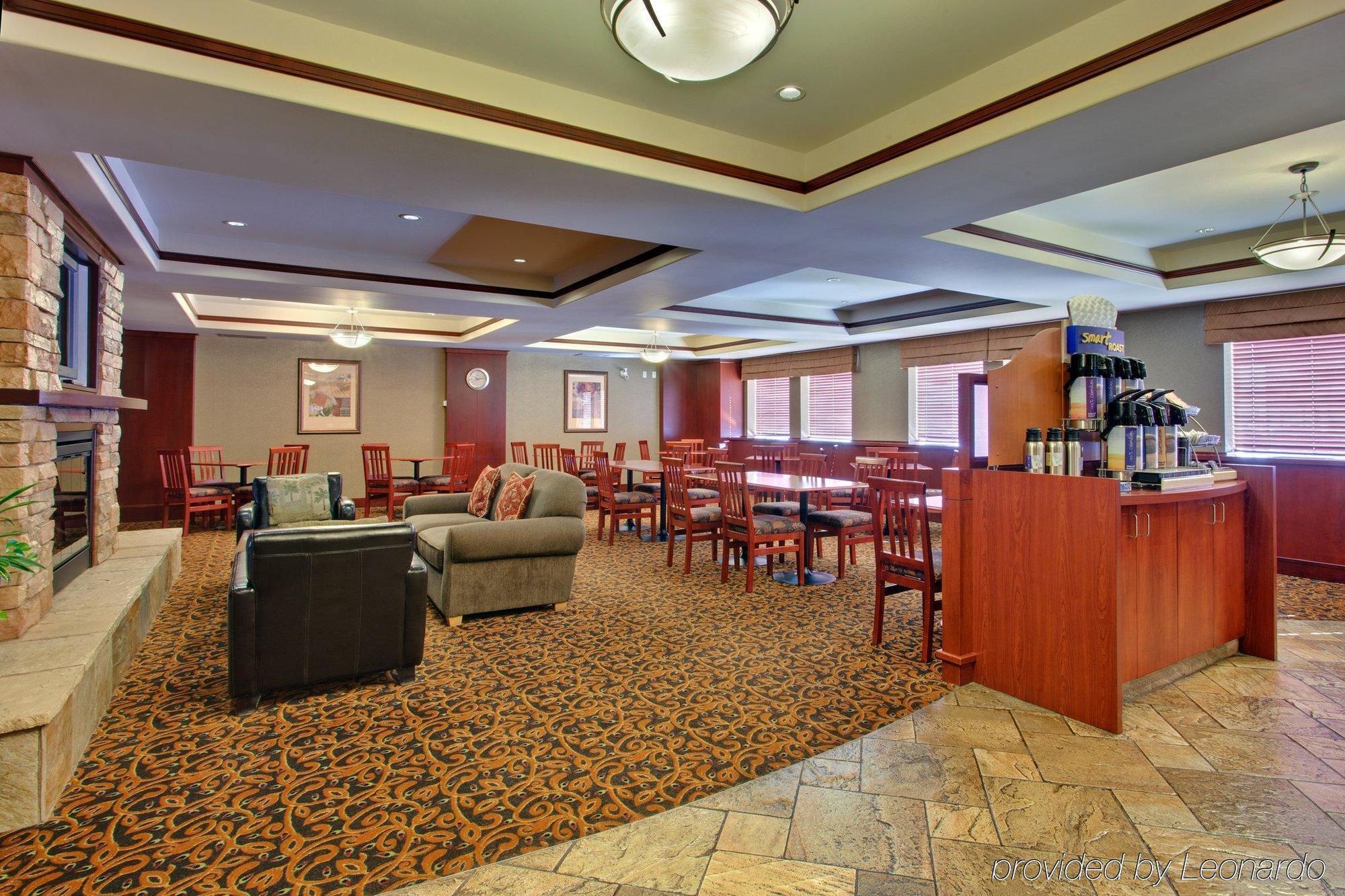 Holiday Inn Express Hotel & Suites Sherwood Park-Edmonton Area By Ihg Restoran fotoğraf