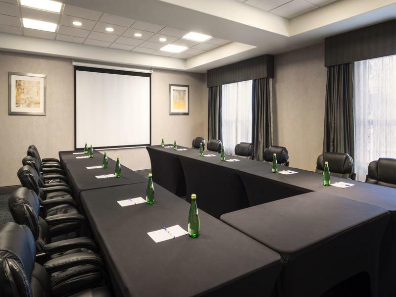 Holiday Inn Express Hotel & Suites Sherwood Park-Edmonton Area By Ihg Dış mekan fotoğraf