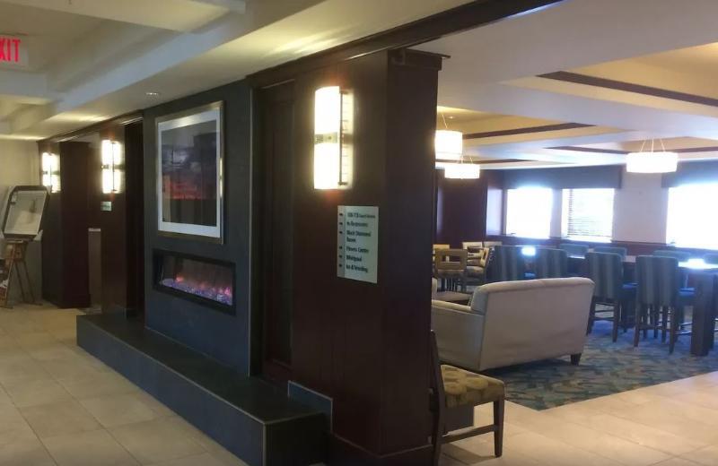 Holiday Inn Express Hotel & Suites Sherwood Park-Edmonton Area By Ihg Dış mekan fotoğraf